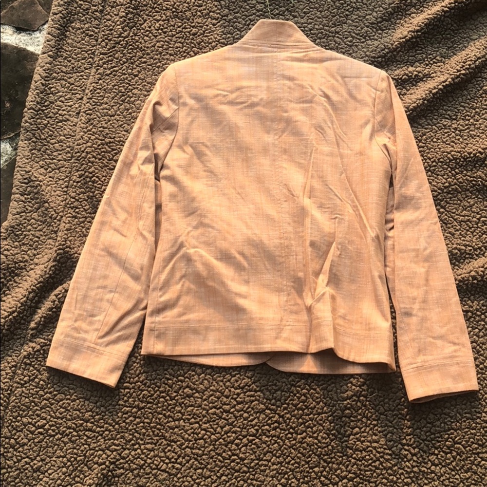 Jacket - Picture 2 of 4